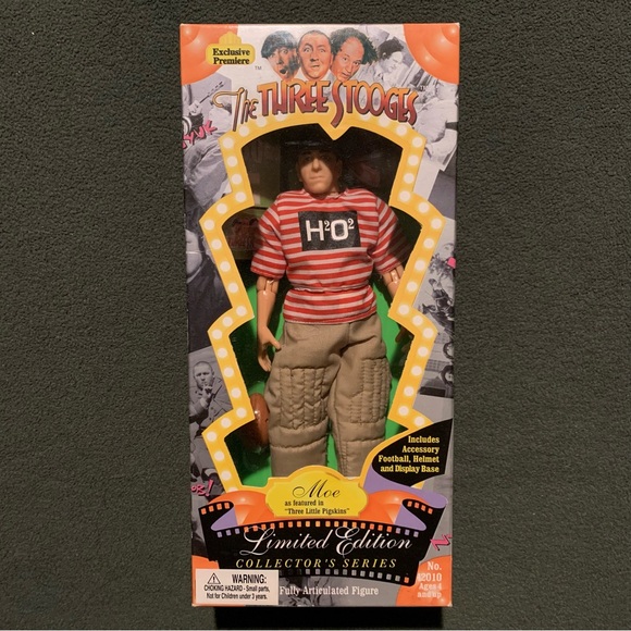 3 Stooges Figures (unopened) - Picture 4 of 12